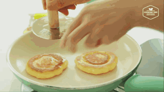 c27cb8b637e540d4b36409e31614a180.gif