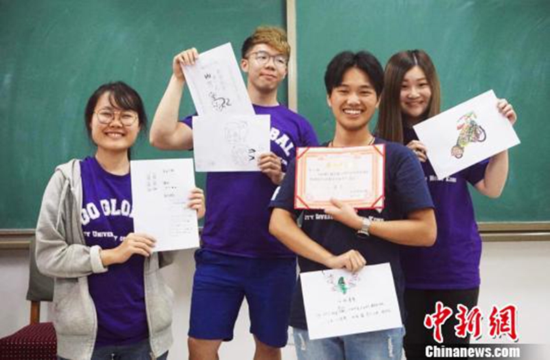 xiaoshuang_a2050b98687575a18a14b04e824981de.jpg