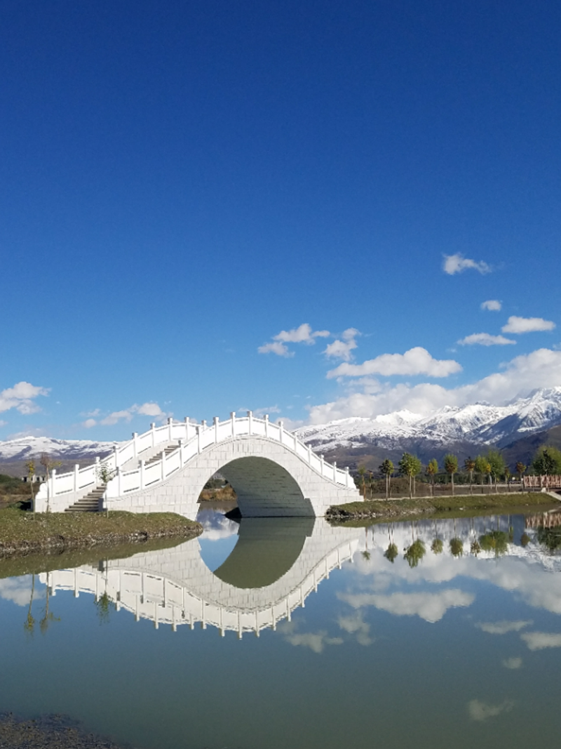 雪山.PNG