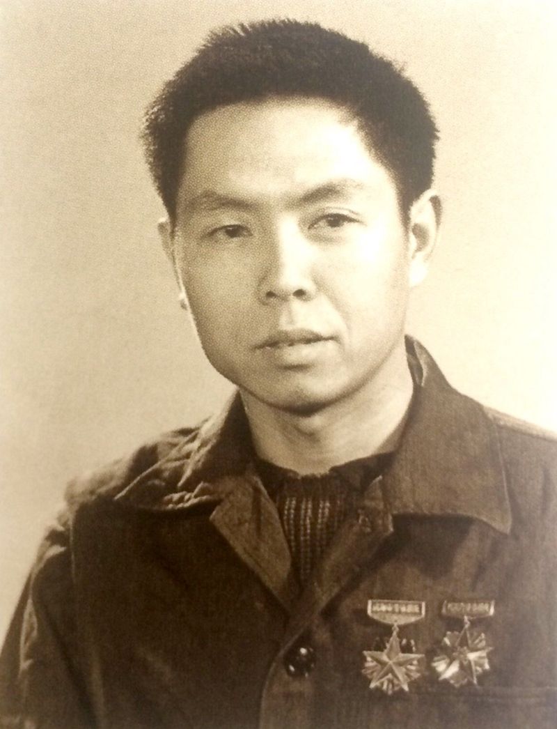驾驶员冯道远.JPG