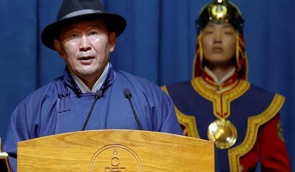 蒙古國總統哈·巴特圖勒嘎的開掛人生