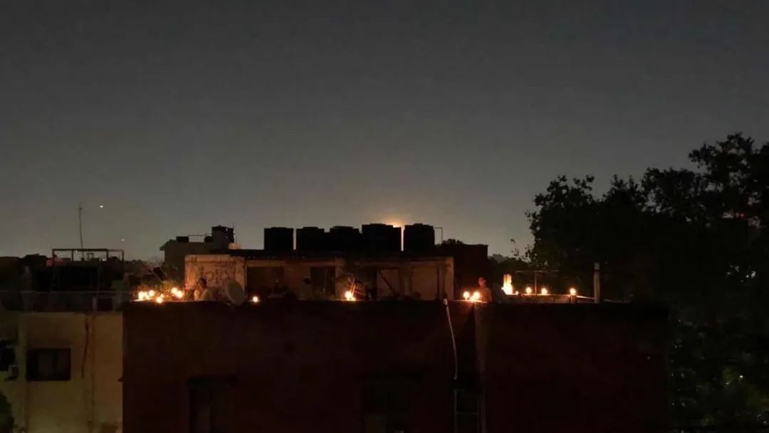 1586227470709386.jpg 640.webp (28).jpg