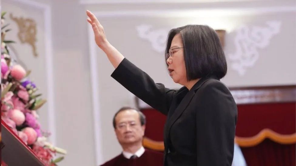 1590027119173496.jpg 640.webp (24).jpg