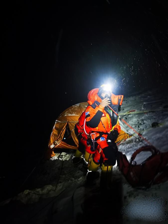 1590549819996384.jpg 1126036823_15905192855731n.jpg