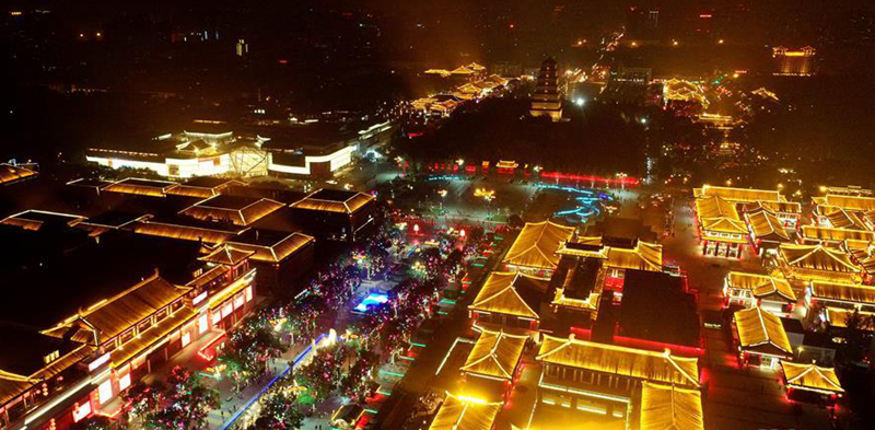 1595926531138795.png 不夜城.png