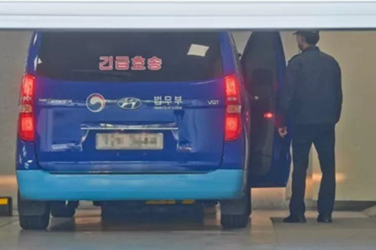 1604372542487006.jpg 640.webp (5).jpg