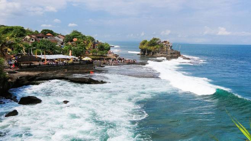 印尼巴厘島提前開放，取消對外國遊客的隔離政策