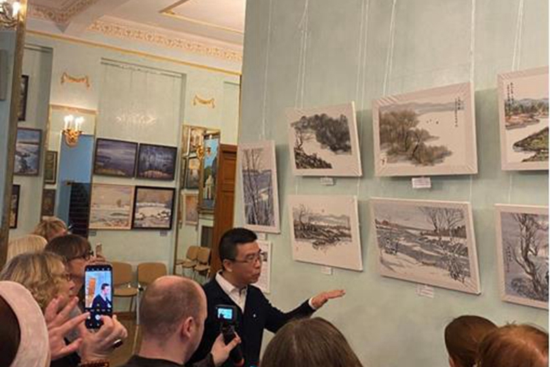 中國畫家劉子輿應邀走進俄羅斯國家科學院“大師課堂”
