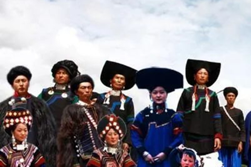 穿在身上的彝族，傳統服飾美“出圈”！