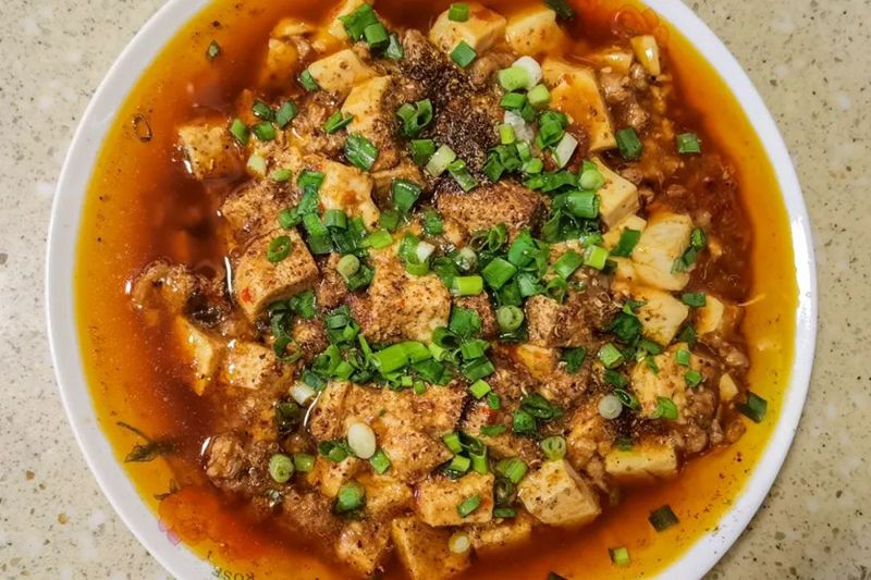 撒上花椒面的麻婆豆腐才正宗.jpg
