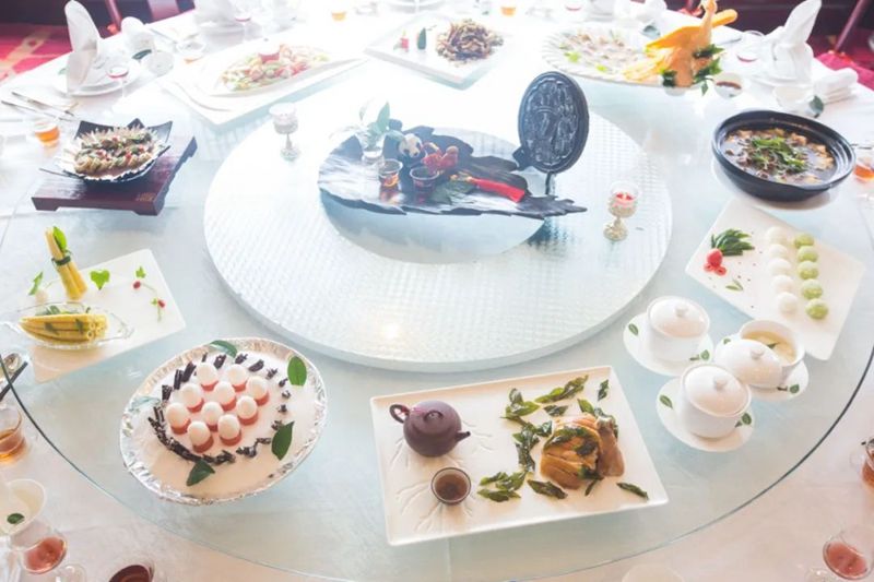 蒙山茶宴是不容错过的特色美食.jpg