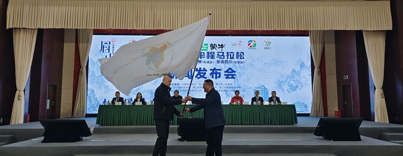 1678171956280120.jpg a1750b845cc098cbef813707db82099.jpg