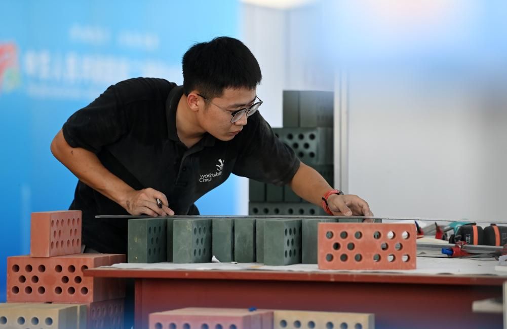 1695274947730455.jpg 17747223023455329743.jpg