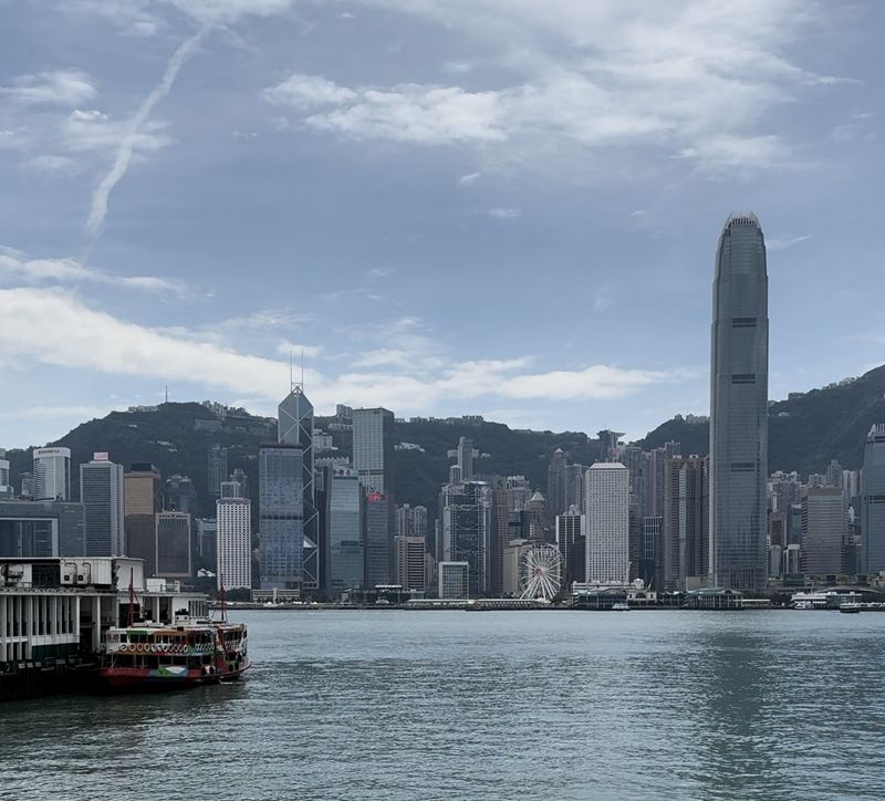 1696668375903384.jpg 651fe9e2e4b0bf23114accdb.jpg