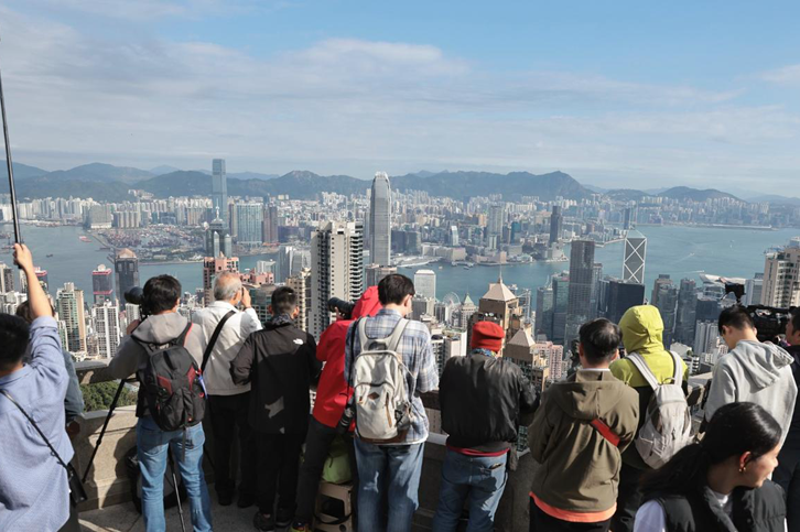 西安青島港澳自由行開放 首批旅客今晚抵港