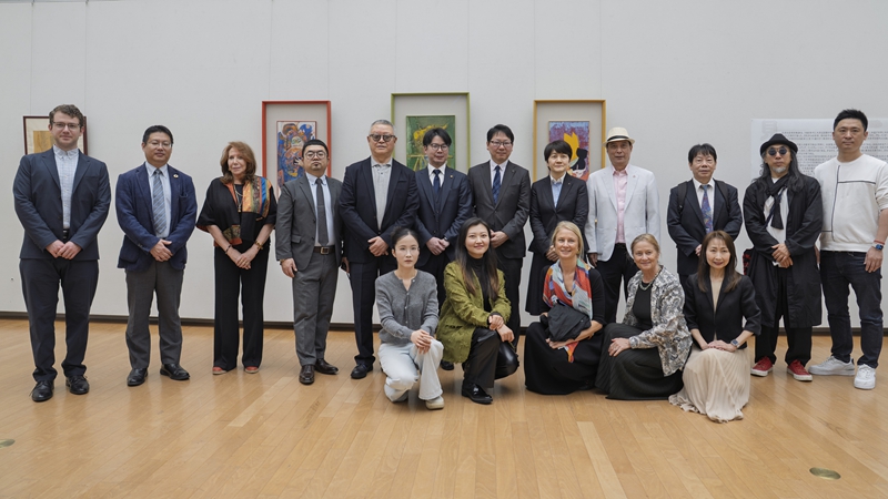 筆墨為橋，心意相通——“石虎から見る中國現代美術”展在京都盛大開幕