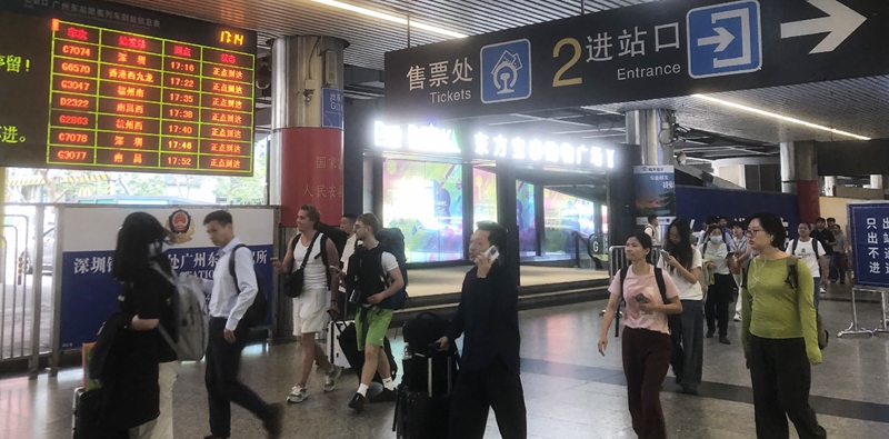 4小時高鐵圈火了！港人扎堆北上「內地遊」