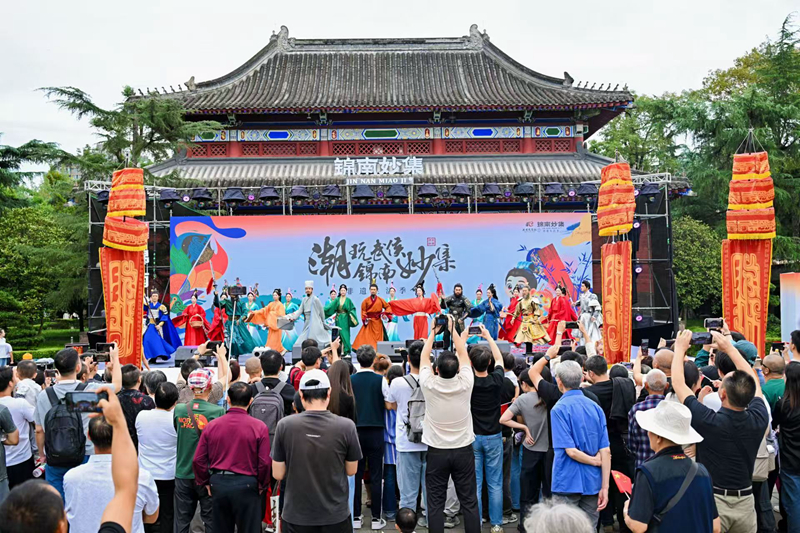 三國雅韻入市井 非遺巧藝煥新生——2026成都武侯祠開啟國慶三國文旅盛宴