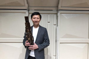盧思泓奏中外笙樂作品