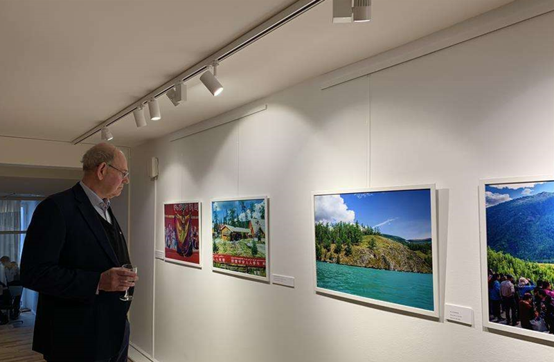 從外國看中國 “瑞典人眼中的中國”圖片展開展